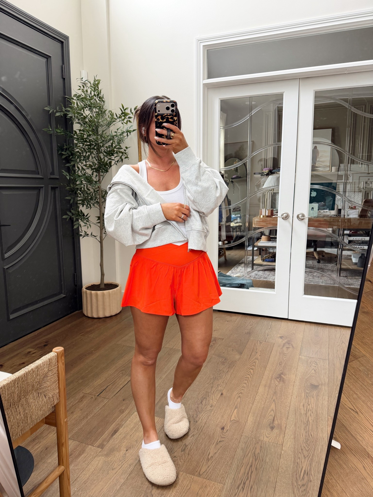 New blood orange color at Aerie 🧡🍊

#LTKSeasonal #LTKgrwm #LTKootd