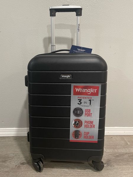 Wrangler 20" Smart Spinner Carry-On Luggage With Usb Charging Port ,Black

Patented 3-in-1 cup holder, USB port, and phone holder located in back of luggage for travel convenience

Hot sauce is a paid actor 💀💀💀

| carryon | luggage | travel influencer | black carryon | affordable luggage | spring break | 

Follow my shop @hercurrentobsession on the @shop.LTK app to shop this post and get my exclusive app-only content!


#LTKSeasonal #LTKunder100 #LTKtravel