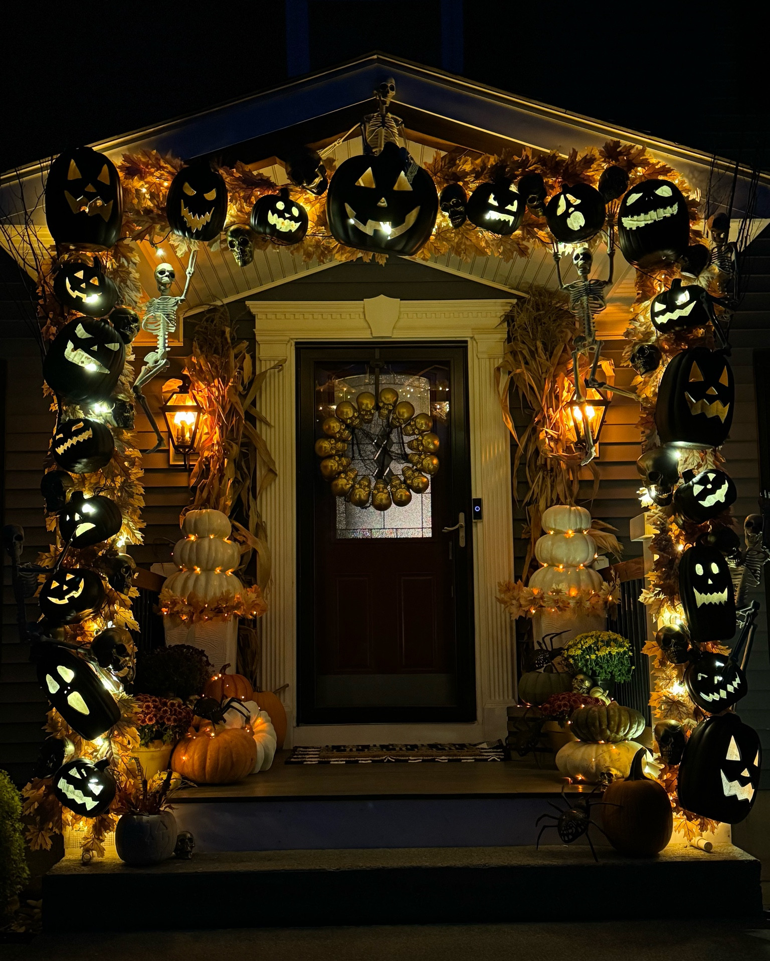 Halloween decor. Halloween porch. Pumpkin arch. Jackolanterns  

#LTKParties #LTKHome #LTKSeasonal