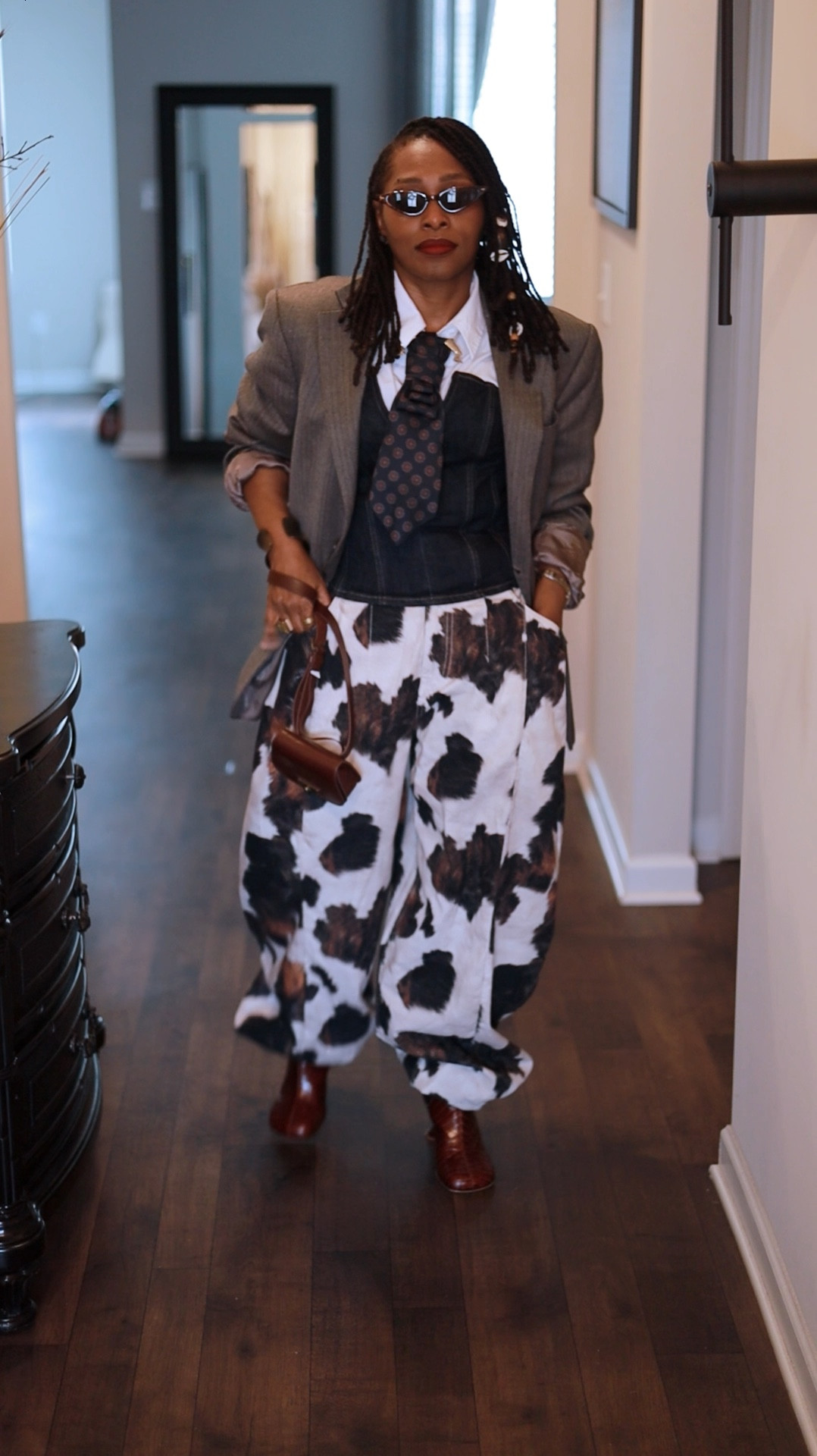 Mixing Patterns and Textures
In my usual Preppy Style
Pants: Asos
Booties: Awake Mode
Blazer: Thrifted
Corset x Button Down: Zara

#LTKOver40 #LTKStyleTip #LTKPetite