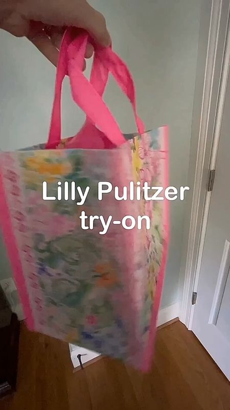 Lilly Pulitzer try-on size XS-S
Maxi dress, mommy & me match 

#LTKOver40 #LTKFindsUnder50 #LTKFindsUnder100