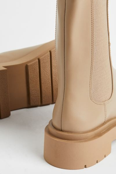 Chelsea Boots | H&M (US + CA)