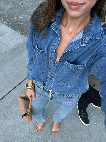 Dinner outfit 💙 wearing size small denim shirt and size 25 in jeans - size down 


Casual outfit 
Spring outfit 
Denim outfit

#LTKtravel #LTKstyletip #LTKfindsunder100