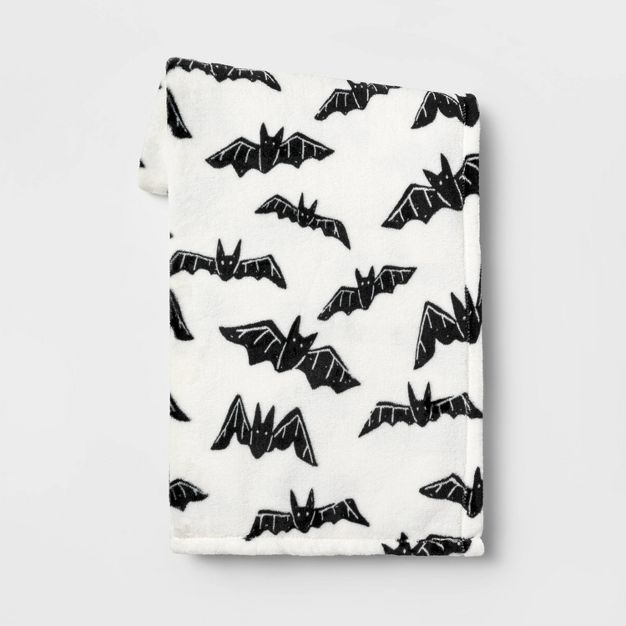 Bats Printed Plush Throw Blanket Ivory/Black - Hyde & EEK! Boutique™ | Target
