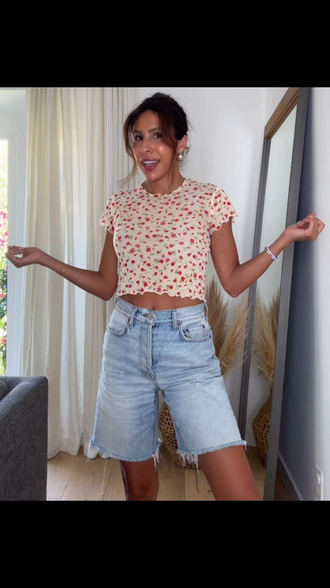 Sheer baby tee that comes in a bunch of prints 

#LTKPetite #LTKStyleTip