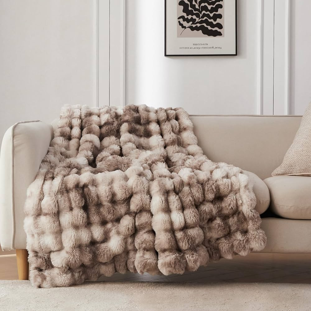 COOVA Faux Rabbit Fur & Flannel Throw Blanket 50x60 Inch - Luxury Fuzzy & Cozy Soft Blanket for A... | Amazon (US)