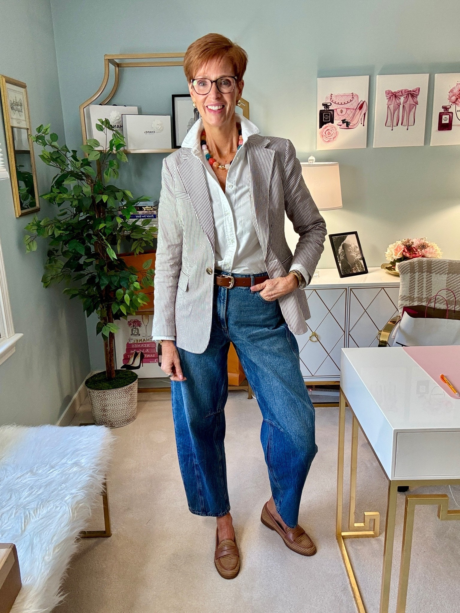 OOTD

Blazer 6
Shirt 8
Jeans 29 tall

#LTKootd #LTKOver40 #LTKTall