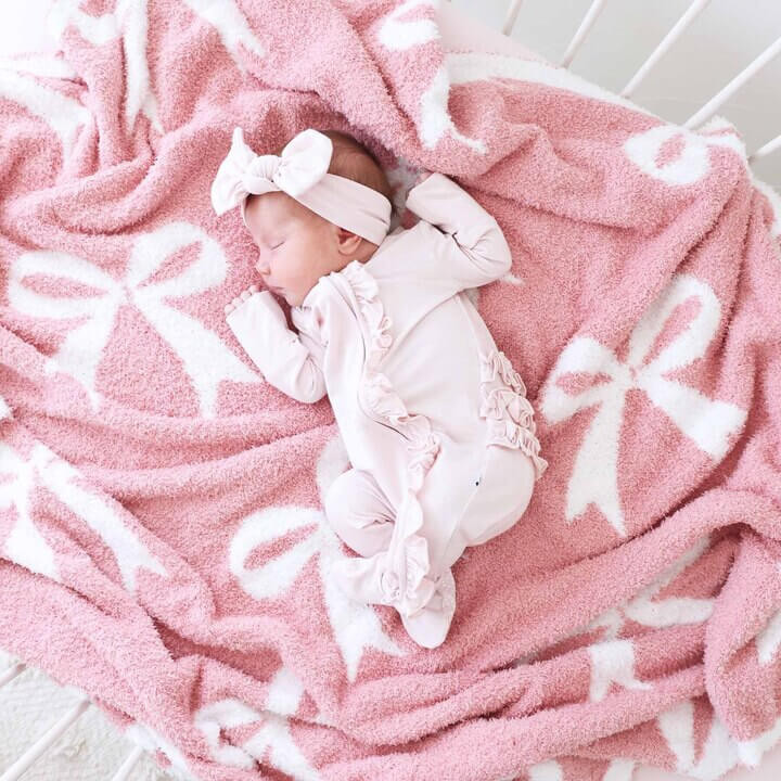 CuddleLane™ Luxe Blankets | Bows | Caden Lane