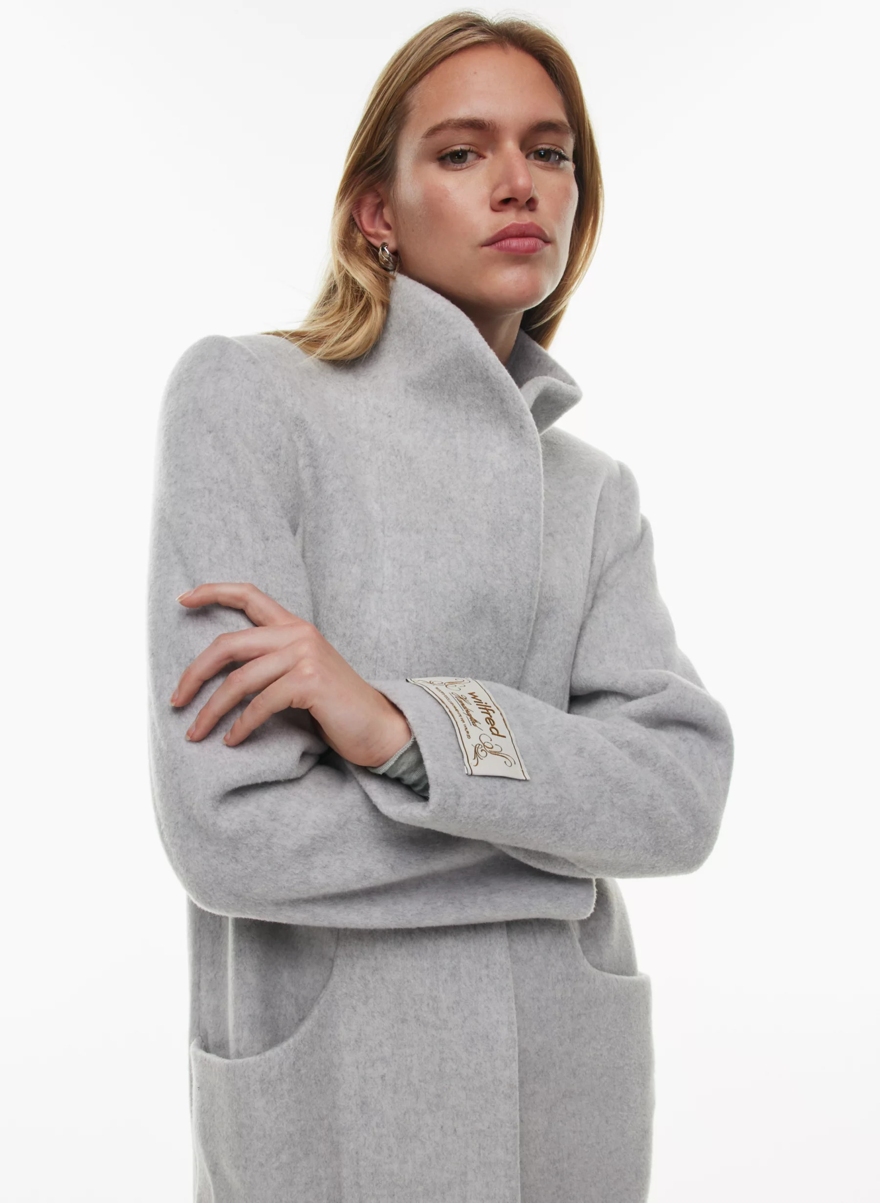 THE COCOON LONG COAT | Aritzia