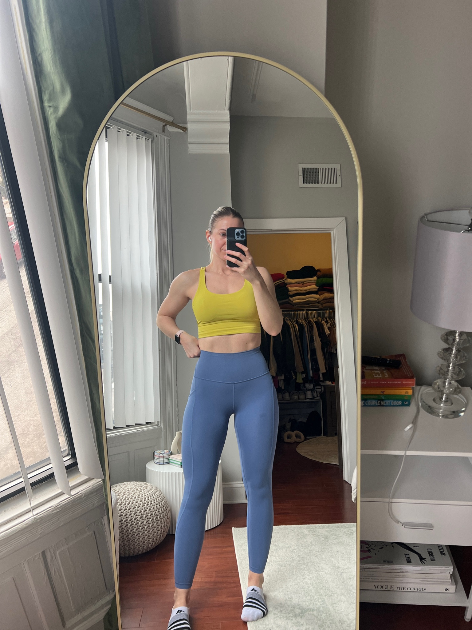 Gym fit of the day 💛

Wearing a size 4 in the leggings & size 6 in the sports bra! 

#LTKfitness #LTKstyletip #LTKMostLoved