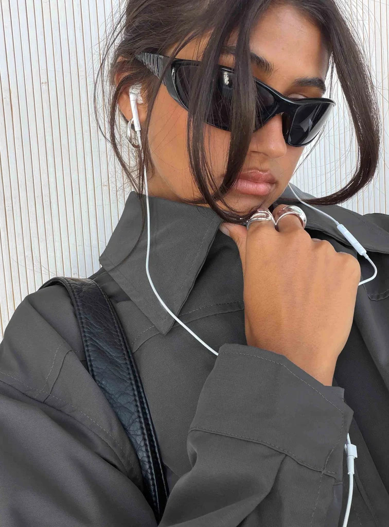 Rave On Sunglasses Black | Princess Polly US