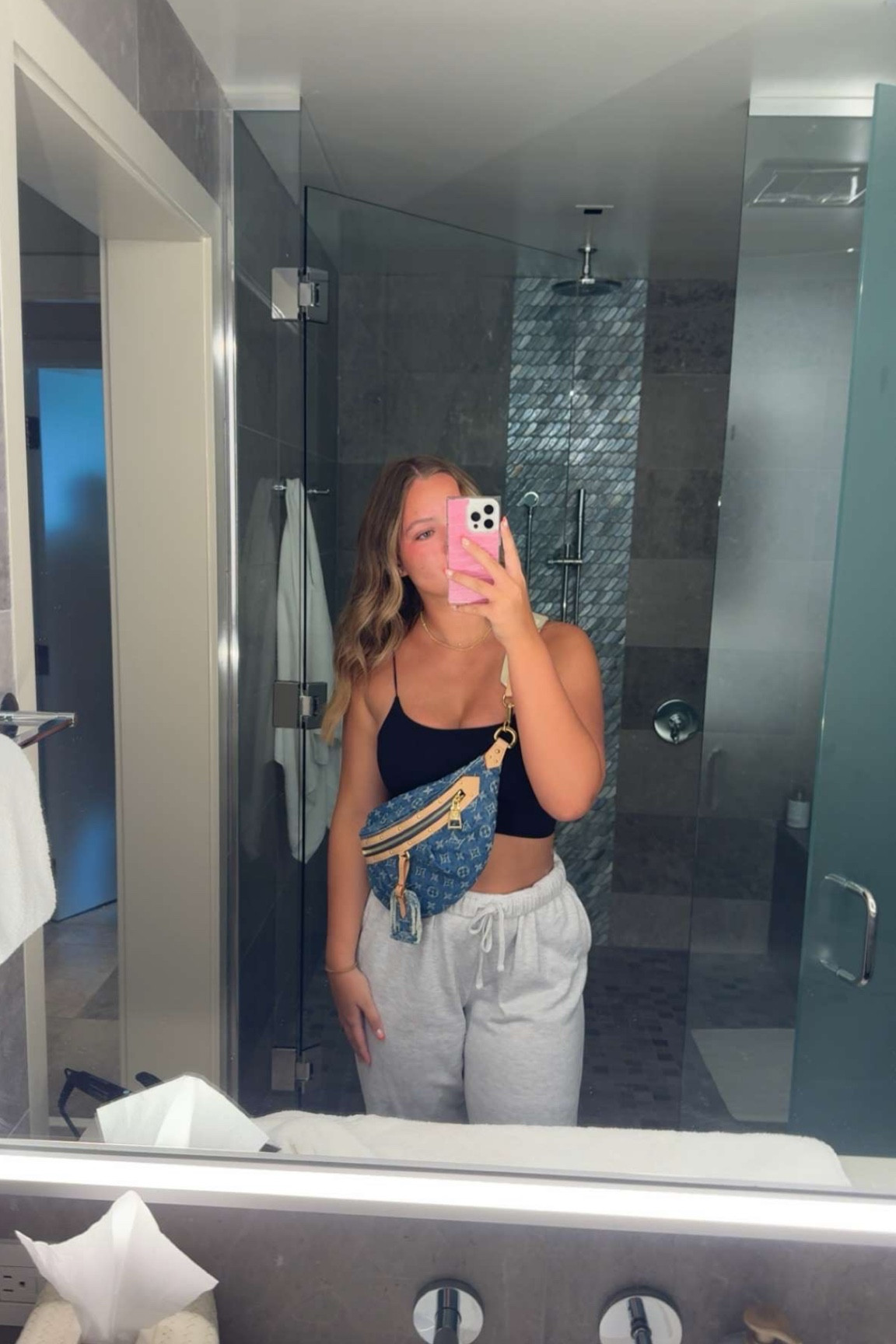 travel outfit✈️