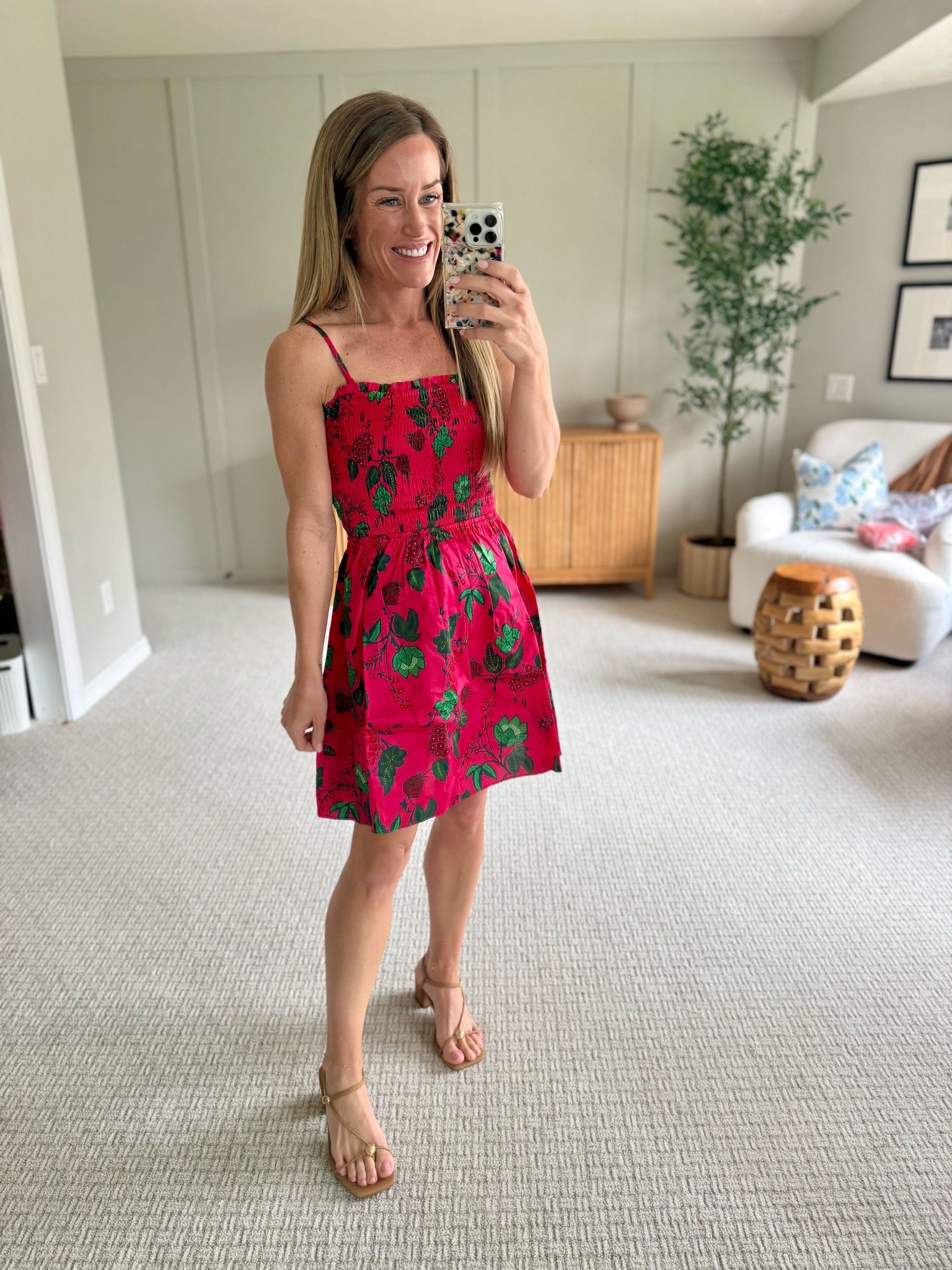 The prettiest dress for summer. Loving these vibrant colors and the price is even better! Wearing size XS 
Amazon essentials dress

#LTKootd