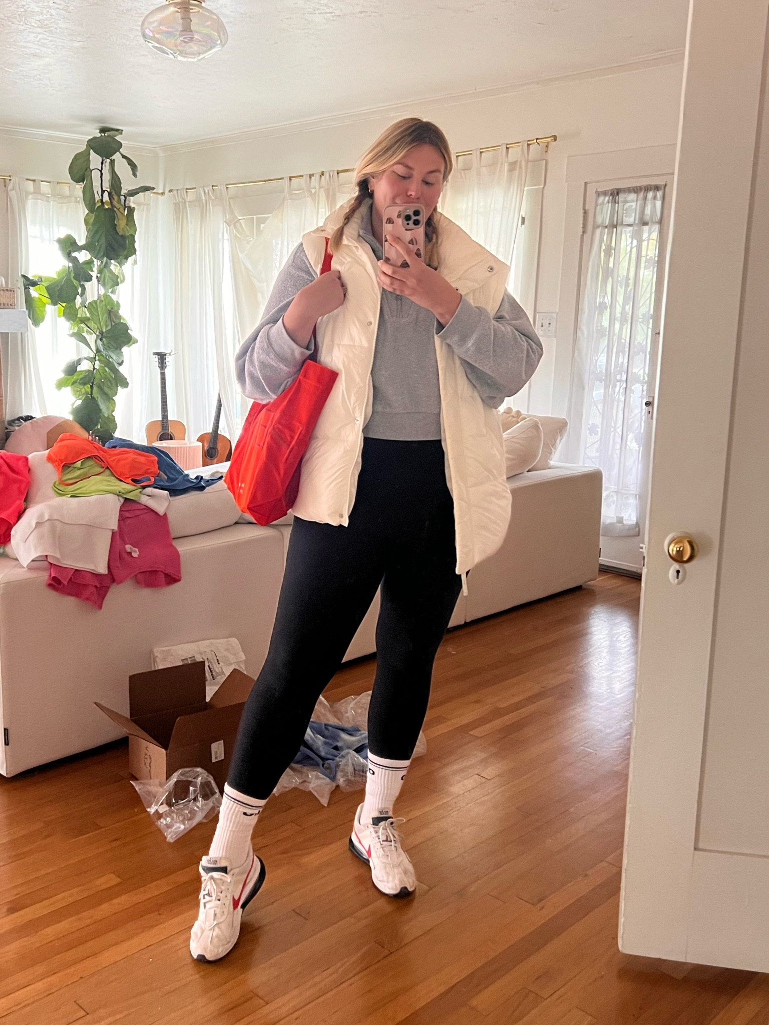 The perfect fit for running errands, going to the gym or yoga, or doing anything cozy🫶🏼

Puffer best | spring outfit | casual outfit 

#LTKstyletip #LTKunder100 #LTKcurves