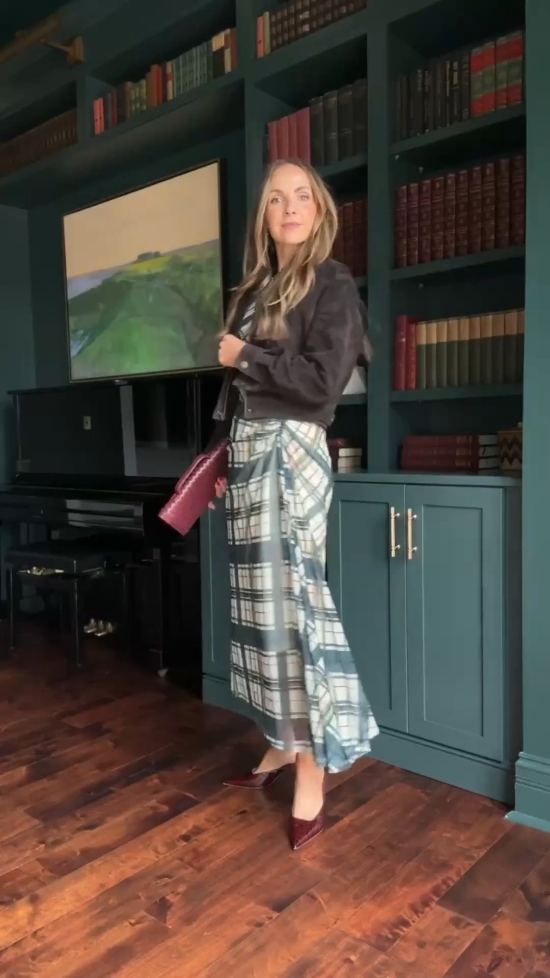 Gorgeous combo with mesh plaid & suede for fall! @Walmart @Anthropologie @samedelman

#LTKootd
