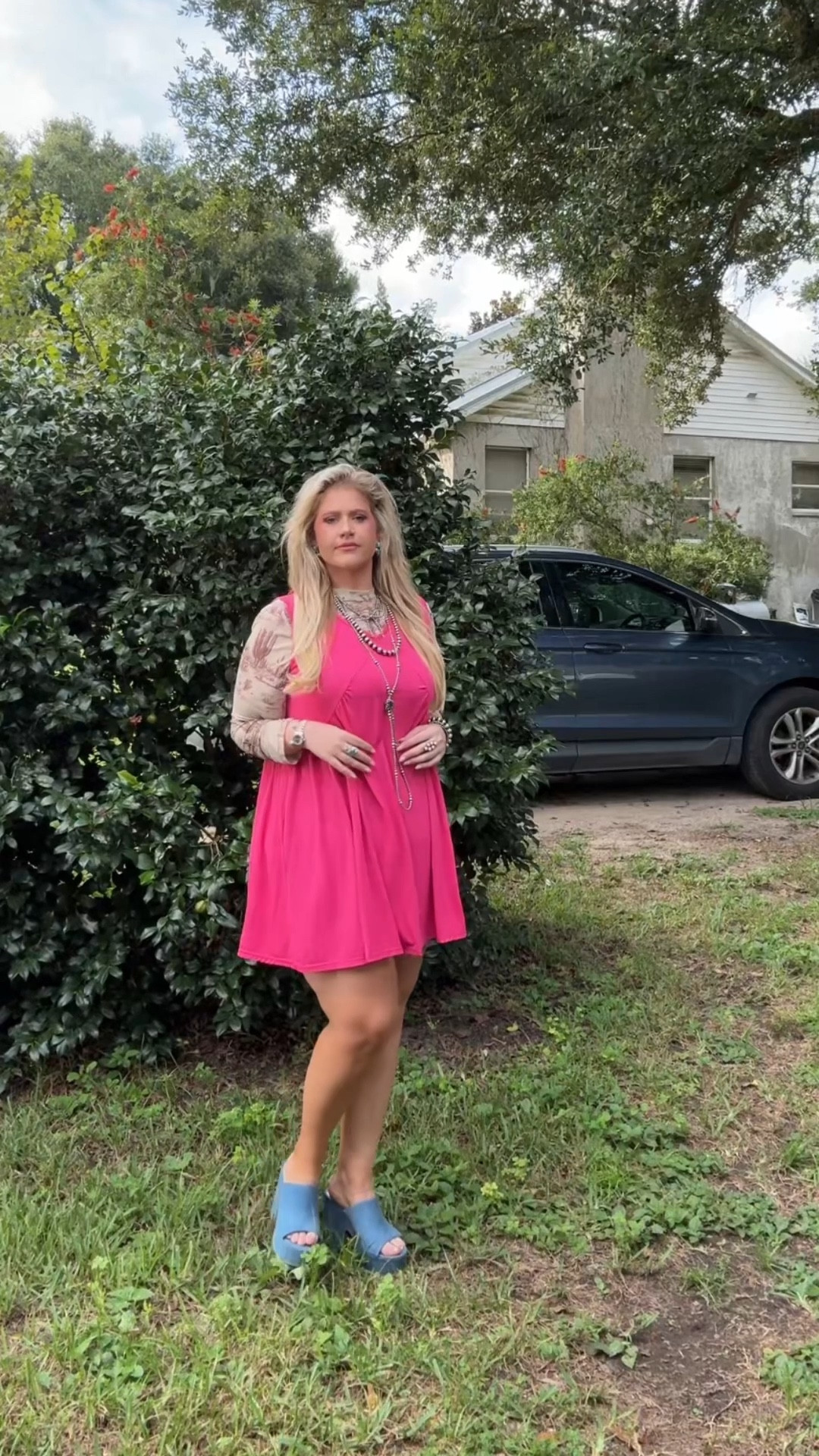 POV: YOU LIKE CURVY WESTERN STYLE, SELF CONFIDANCE AND SOME RANCHY COWBOY STUFF IN THE MIX!

Outfit linked!
Top: linked in ltk
Dress: linked in LTK 
Boots: linked in LTK @nine west
•
•
•
#westernfashion #westernstyle #cowgirlstyle #rodeofashion #curvywesternstyle
#westernlifeandstyle