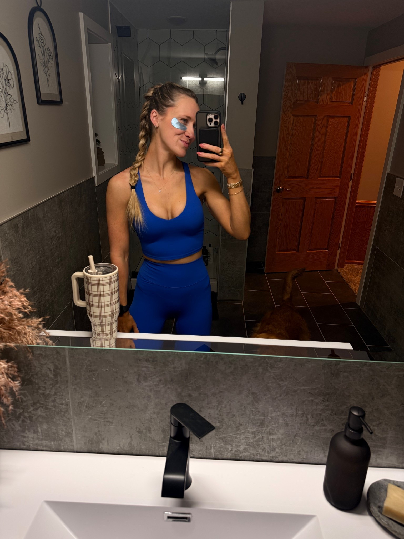 Loving my new matching set from COMFRT! Wearing size small top amd bottoms for reference  

#LTKActive #LTKgrwm #LTKfitnessgoals