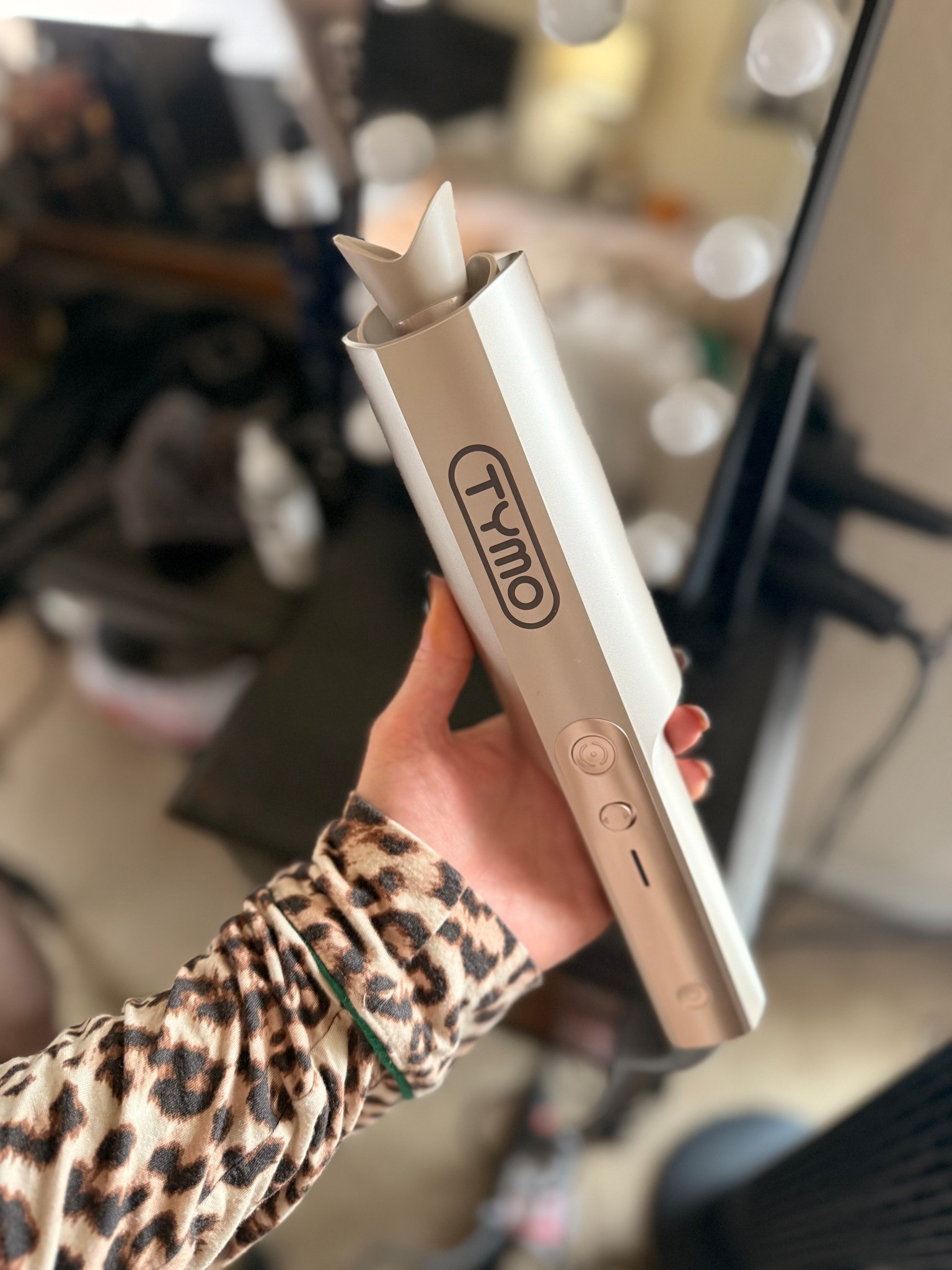 Such a good easy to use curler! 

#LTKgrwm #LTKselfcare #LTKSpringSale