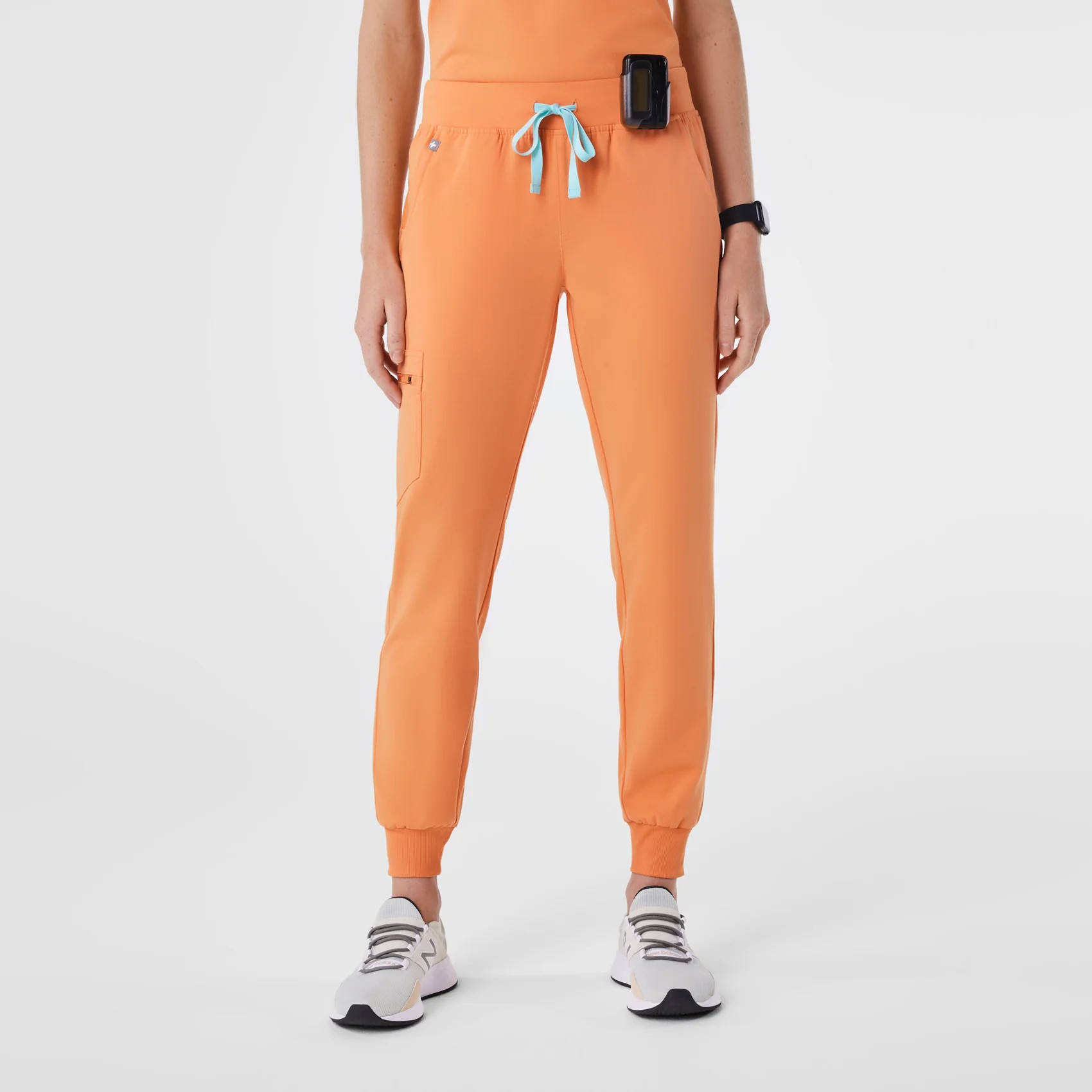 Zamora Jogger Scrub Pants™ | FIGS
