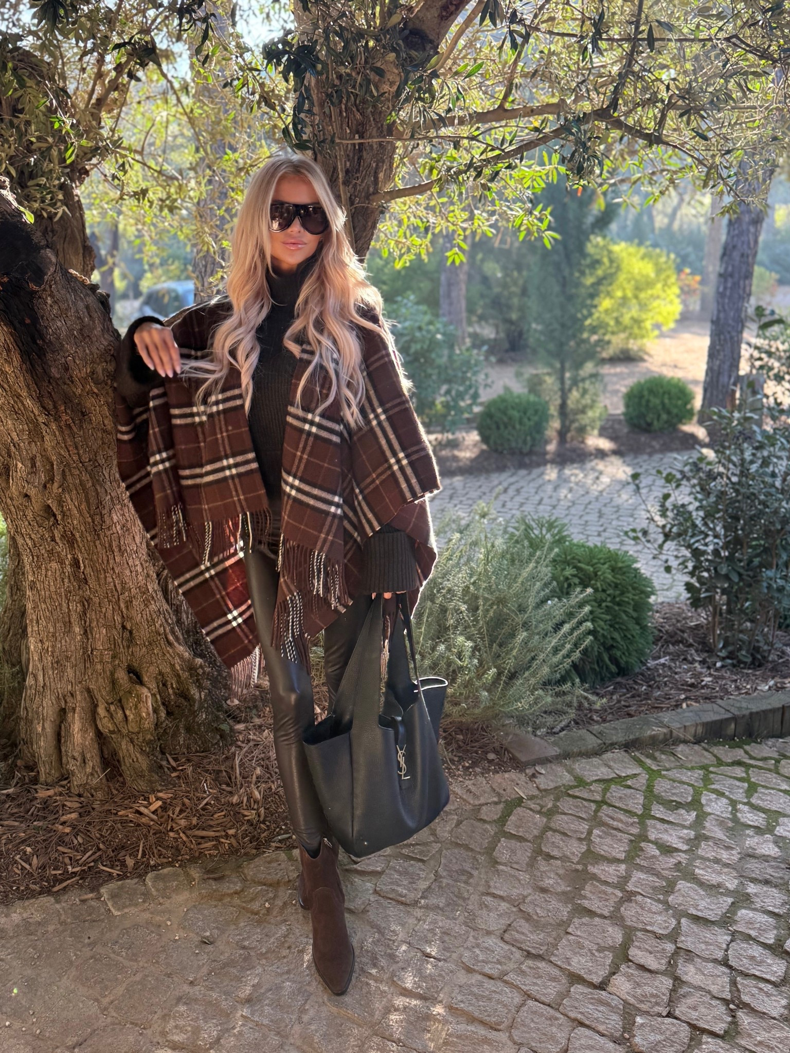 Fall layering made easy in this Burberry cape for fall days in Comporta, Portugal 🍂🌊

#LTKootd #LTKTravel