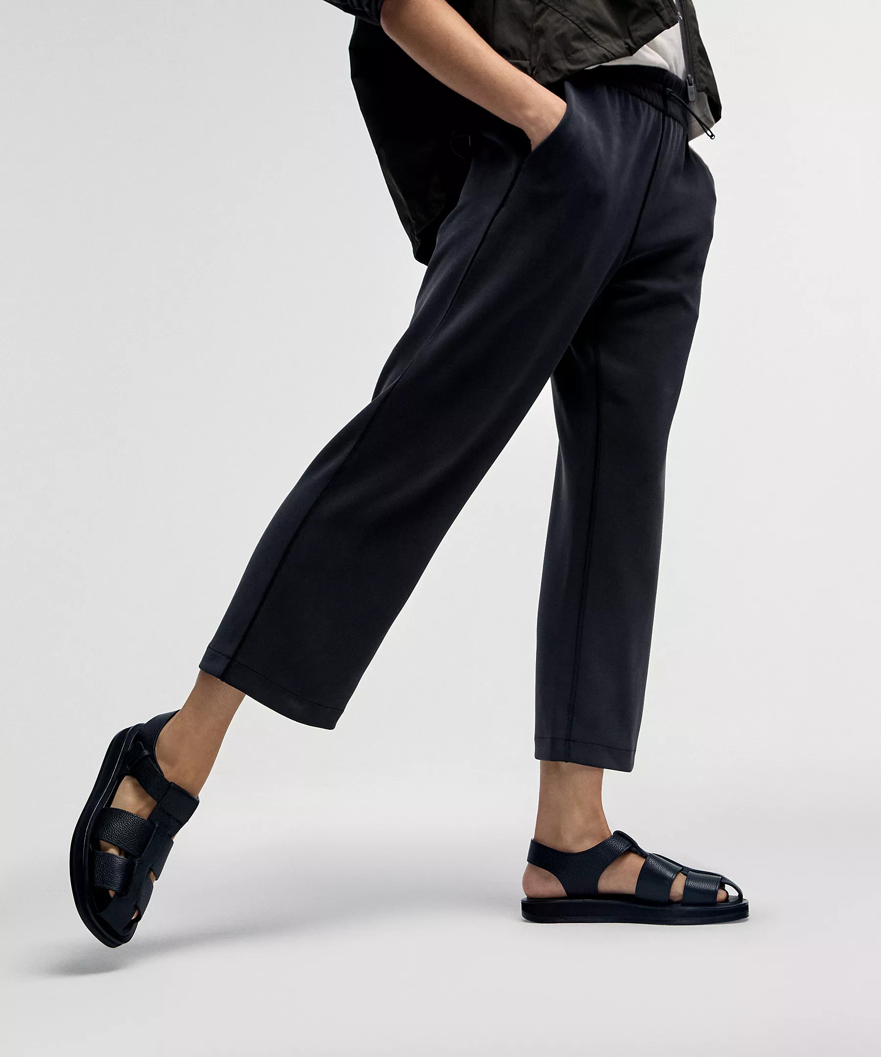 Softstreme High-Rise Straight Leg Cropped Pants | lululemon (CA)