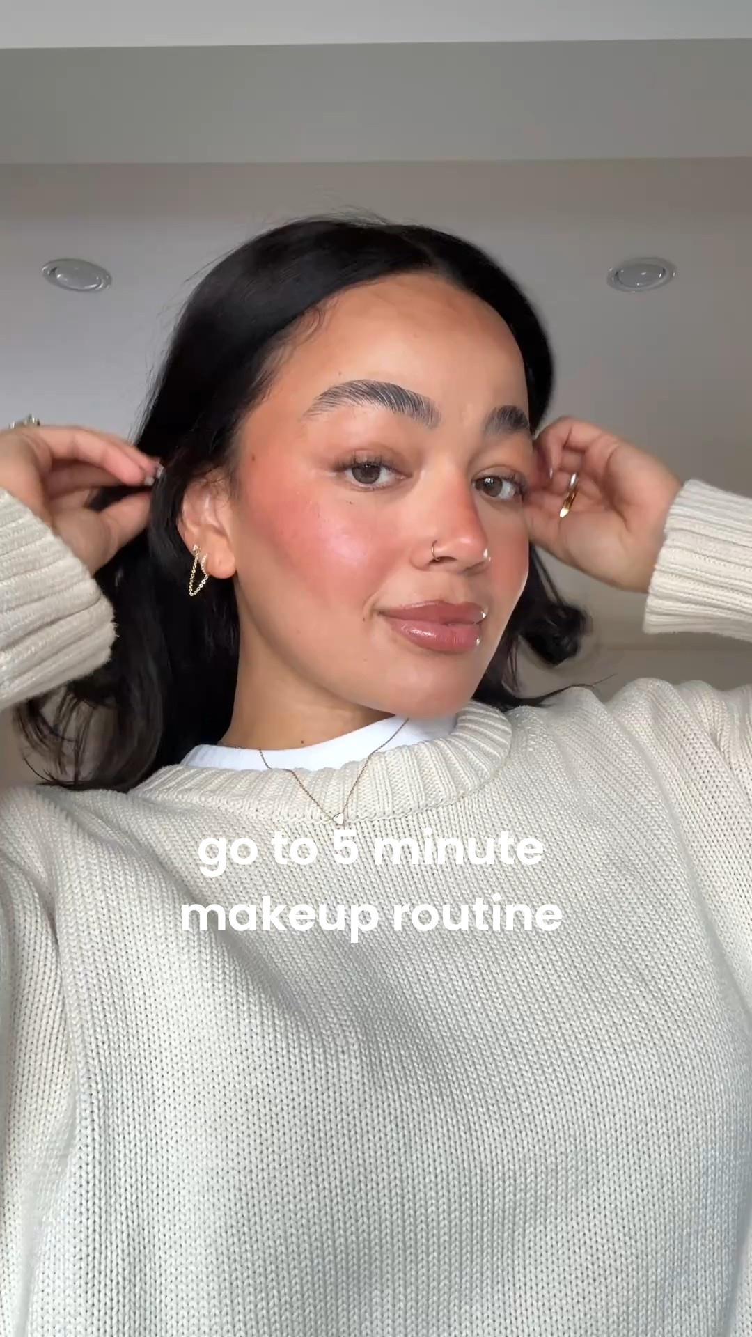 My everyday 5 minute makeup!! Super easy to do!!🩵🩵

#LTKBeauty #LTKdayinmylife #LTKmorningroutine