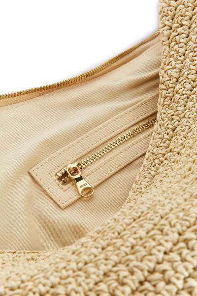 Rounded Straw Bag | H&M (UK, MY, IN, SG, PH, TW, HK)