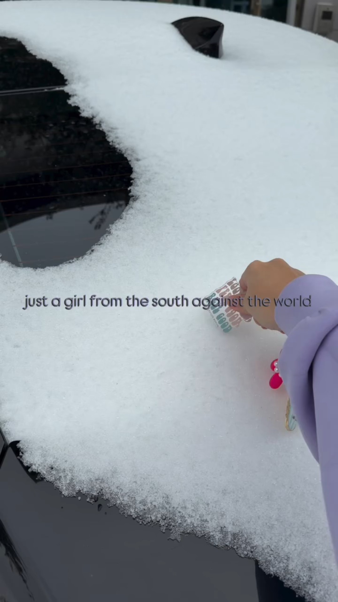 Trying to live laugh love in these conditions🥲❄️