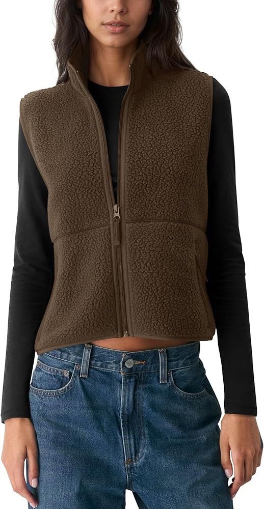 Locachy Women's Lightweight Sherpa Fleece Warm Winter Vest Cute Casual Zip Up Stand Collar Gilet ... | Amazon (US)