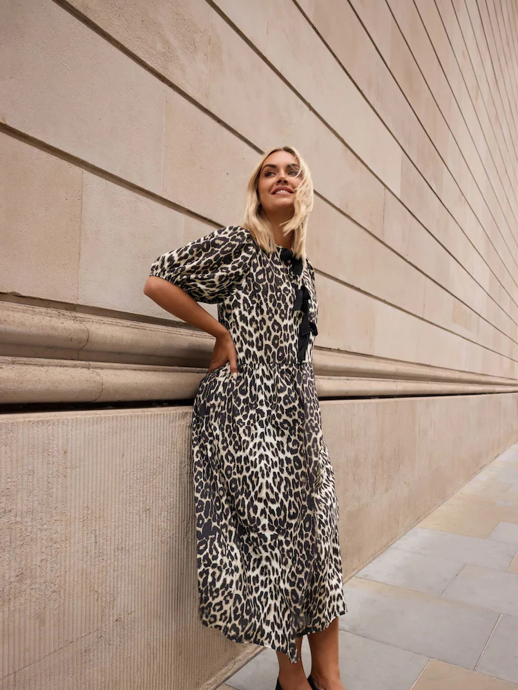 Yours Curve Animal Print Limited Woven Leopard Print Bow Dress | Next EU