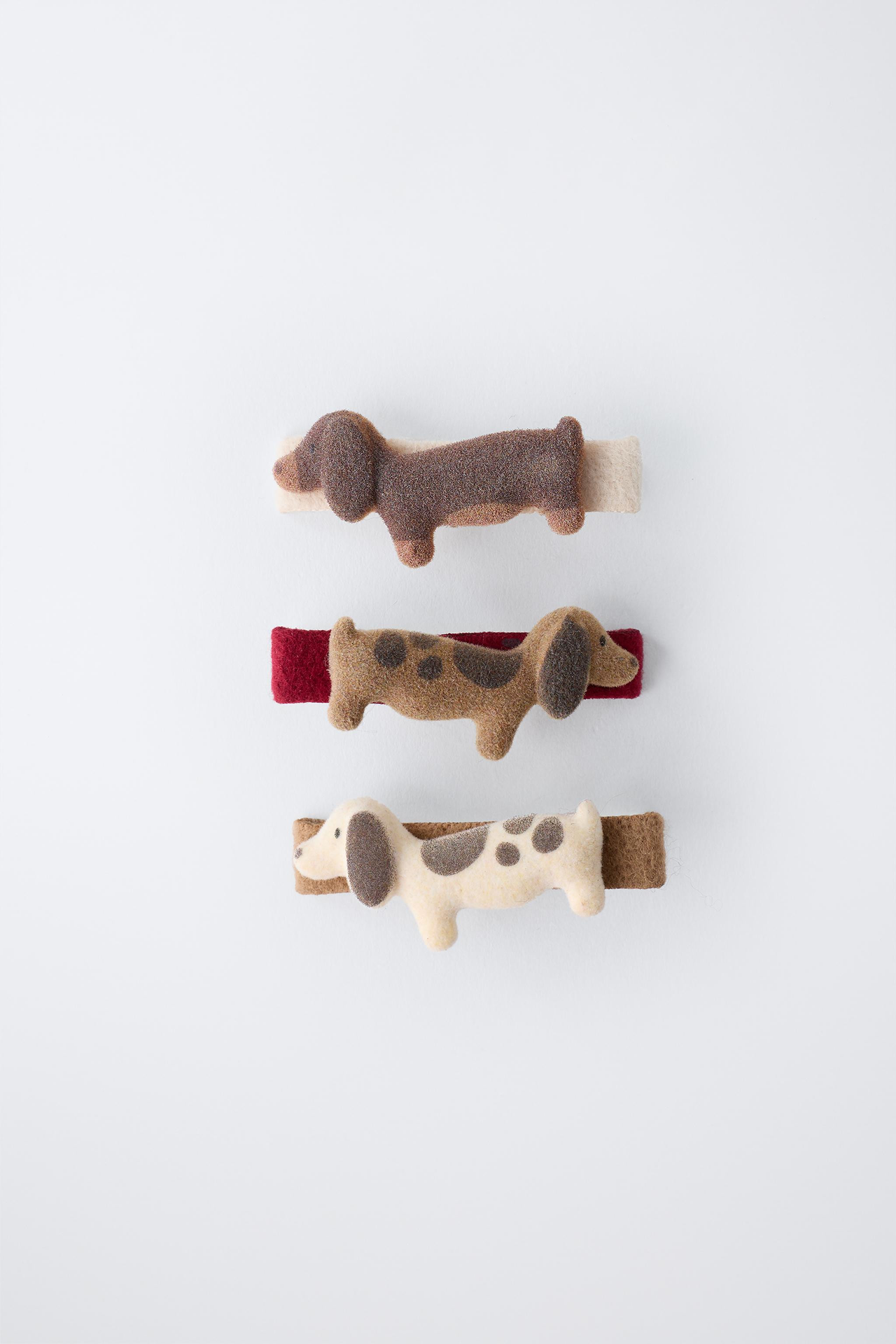 PACK OF THREE BARRETTE DOGS FLOCK | Zara US