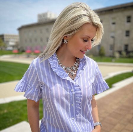 If you want to talk about a top so versatile you just need to have in every print and color...well, welcome to Fit4Janine! 💕

#LTKSeasonal #LTKFind #LTKstyletip