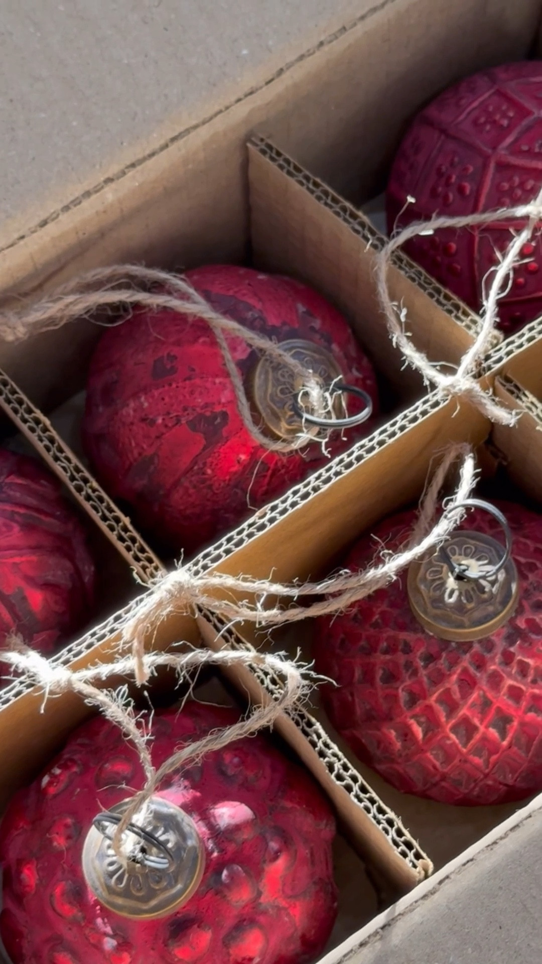 Amazon Christmas ornaments 🤍
I used them last year and loved them. The ornament holder keeps fragile ornaments from slipping off the tree. Definitely worth it.

Amazon Christmas finds, Christmas tree ornaments  

#LTKHome #LTKHoliday #LTKFindsUnder50