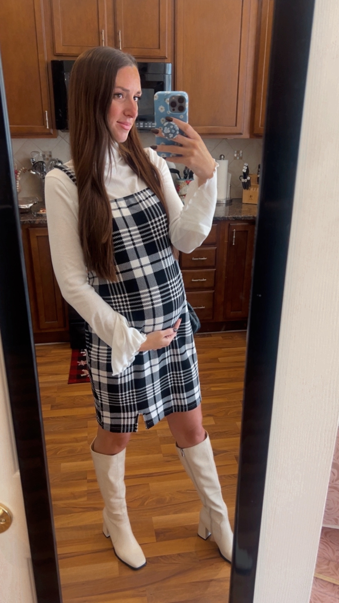 HOW cute is this maternity 2 piece?! I ordered a size small and it fits perf 😍 pair it with some cute thigh high white boots & it’s the perfect outfit to wear for Thanksgiving (especially to show off your cute bump) 🤰🏻 

#LTKBump #LTKCyberWeek #LTKHoliday