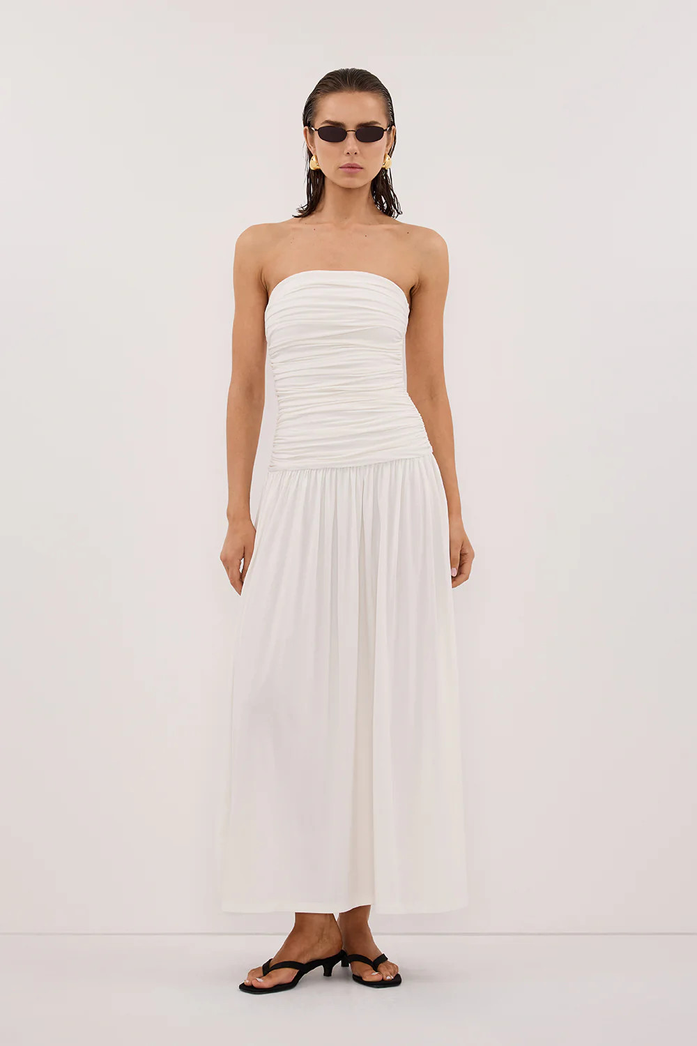 SHARI OFF WHITE STRAPLESS BANDEAU MIDI DRESS | DISSH