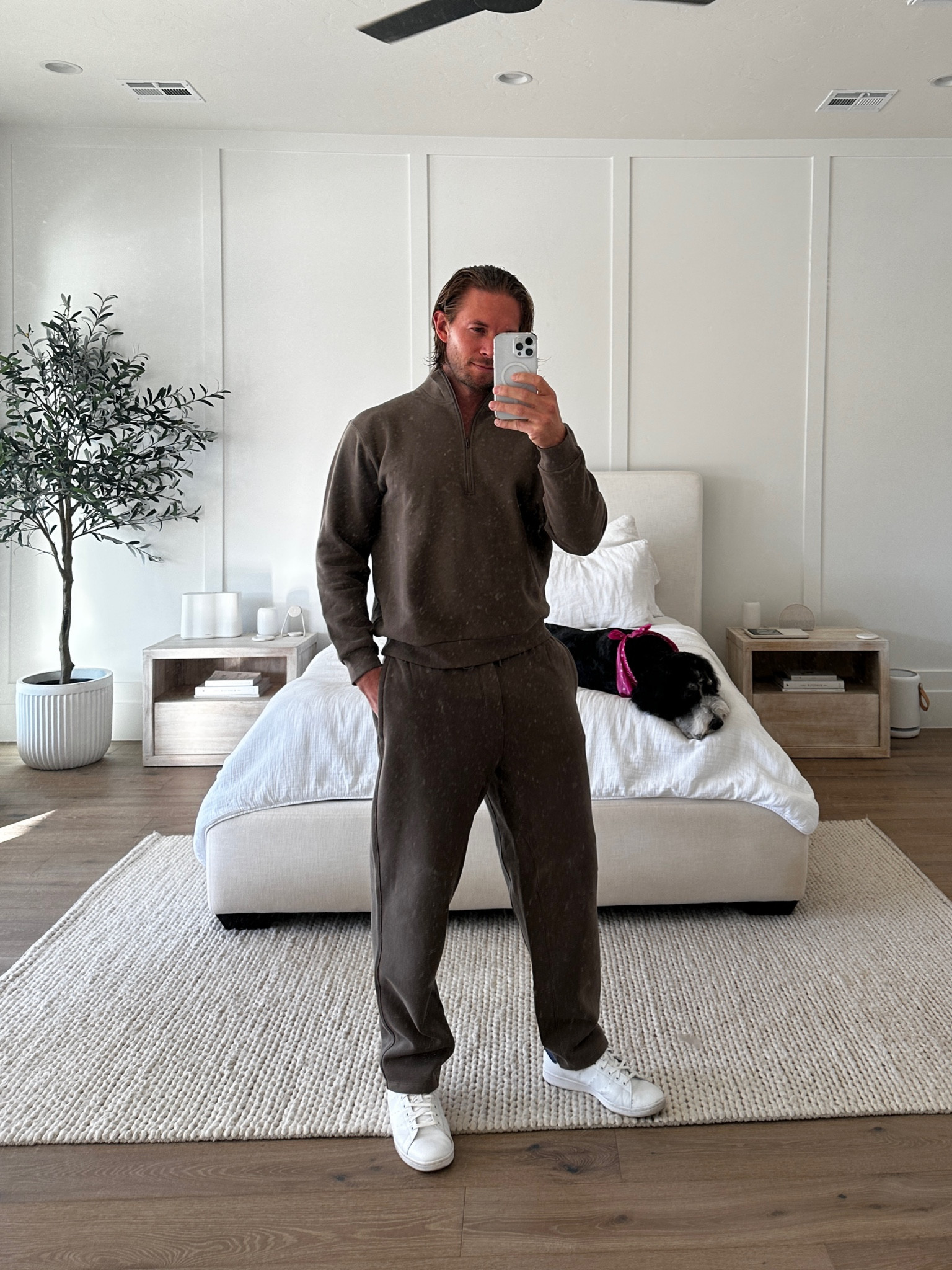 Fresh out the shower and loving this matching set. Fall/winter staple. Bonus points for comfort. 

Lululemon men
Matching set
Mens fashion 
Men fashion 
Mens outfits 

#LTKfitness #LTKmens