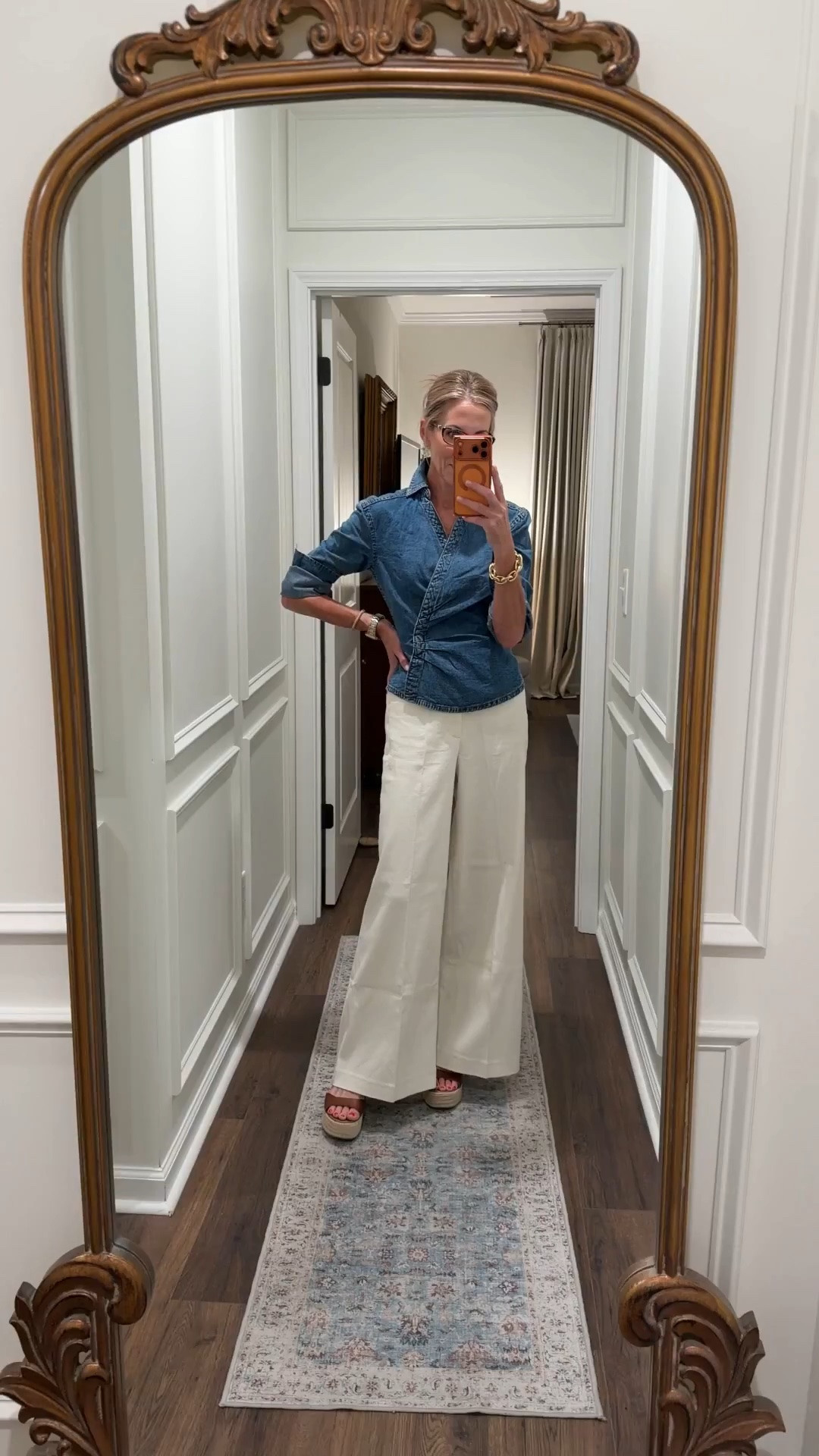 Today’s OOTD/ $30 top and these amazing @Spanx pants