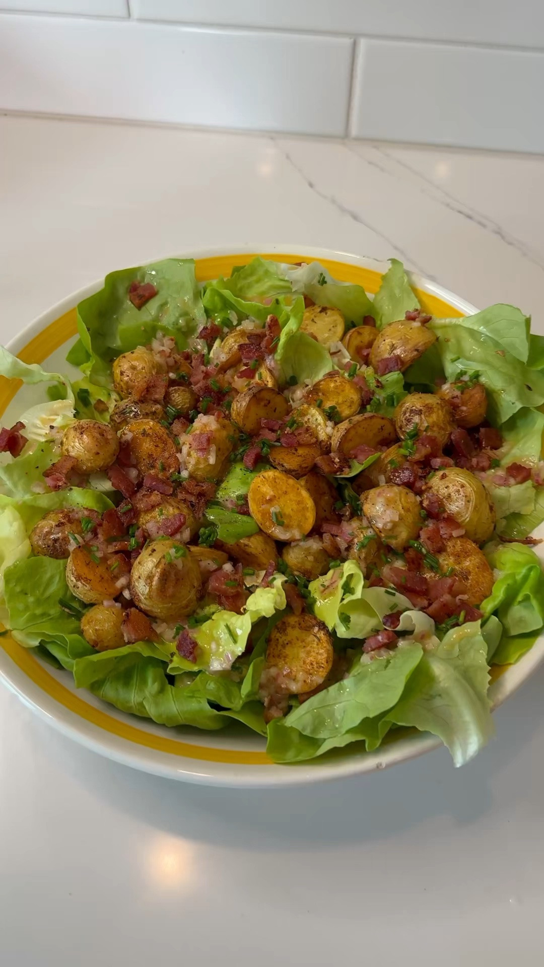 Let’s make a Roasted Potato Butter Lettuce Salad
Here’s the recipe ❤️
https://wolfcaster.kitchen/recipes/f/roasted-potato-and-butter-lettuce-salad

#LTKdayinmylife #LTKfoodie #LTKHome