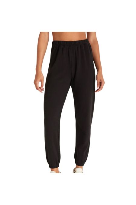 Weekly Favorites- Sweatpants Roundup - February 12, 2023 #sweatpants #joggers #womensweatpants #womensloungewear #loungewear #comfyclothes #wfh #cozy #everydaystyle #winteroutfit #womensfashion #ootd

#LTKSeasonal #LTKFind #LTKunder100