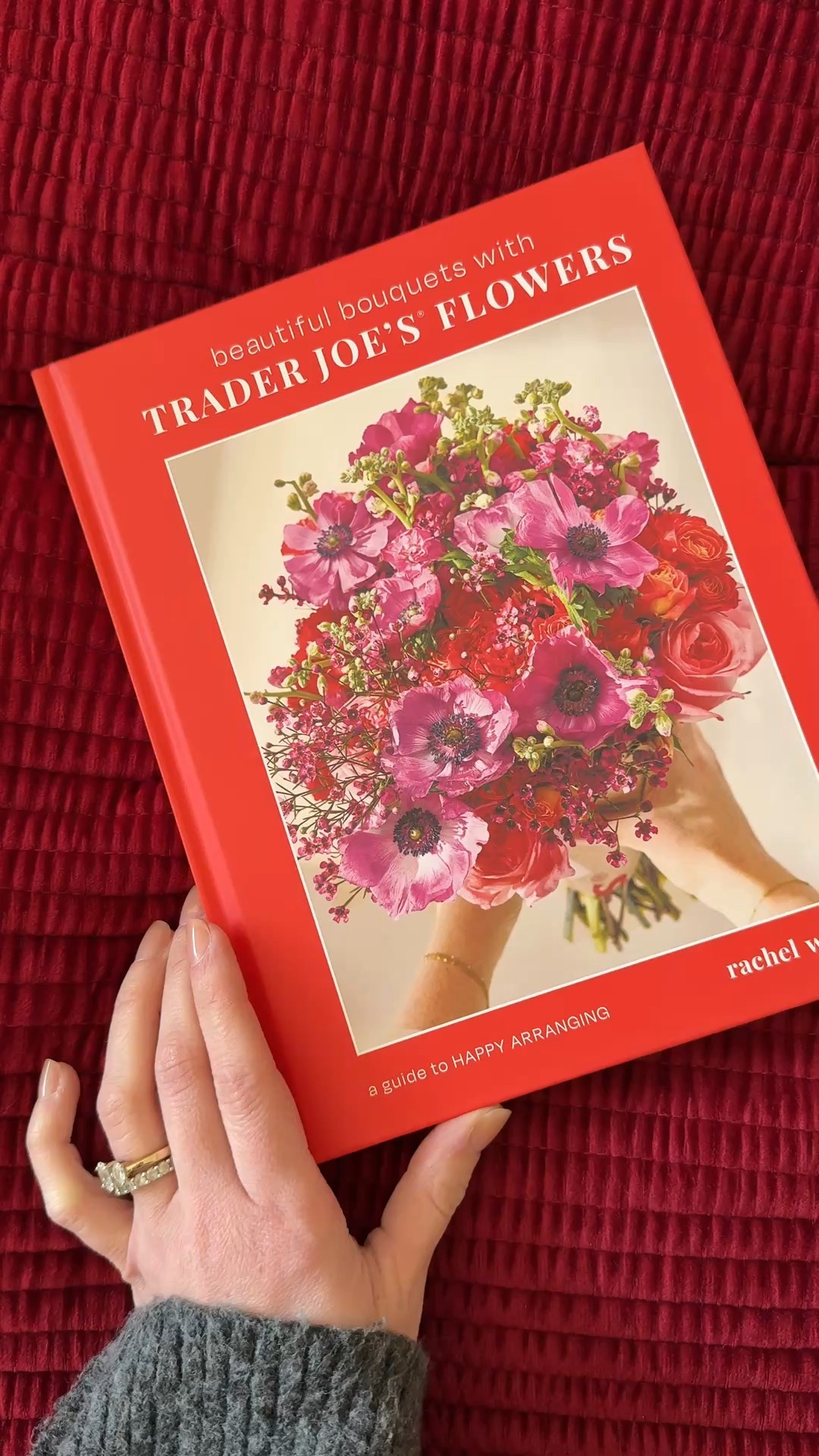 Finally released!! 💐 

As a Trader Joe’s floral enthusiast I am so excited to finally have my hands on this new release! Perfect last minute gift too! 

#LTKSeasonal #LTKHoliday #LTKGiftGuide