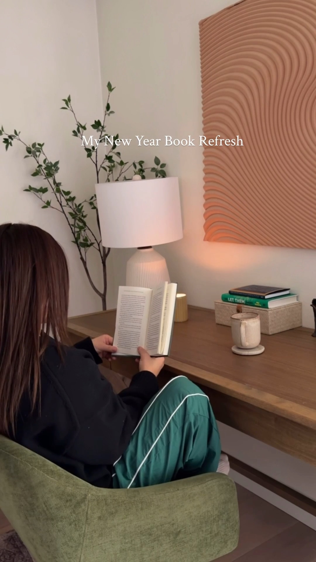 #ad Love a reset and a new set of January reads 📖  Find my @target picks on @shop.ltk #liketkit #TargetBooks #TargetPartner #target 