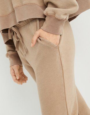 Aerie Sandy Fleece Cropped Sweatpant | American Eagle Outfitters (US & CA)