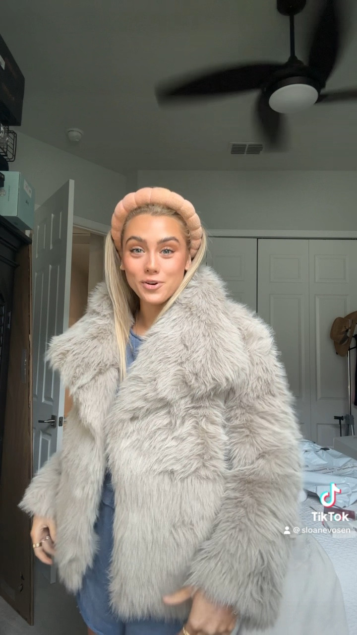 Shein Solid Color Plush Jacket With Large Lapel Collar. Shein find. Mob wife aesthetic. Fur coat. Fur jacket. Ski trip. Winter 

#LTKsalealert #LTKfindsunder50 #LTKVideo