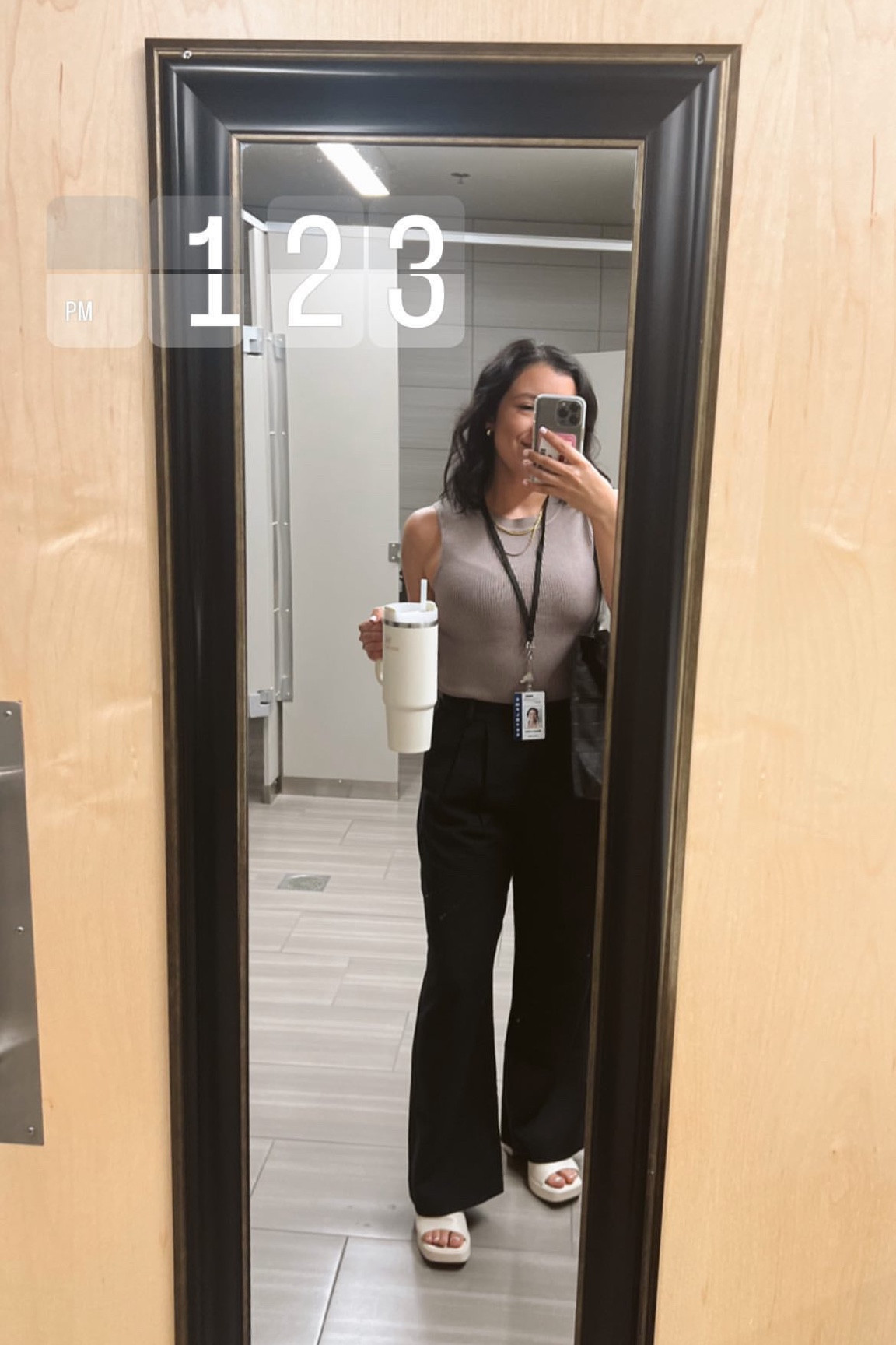 #LTKSeasonal #LTKfindsunder100 #LTKworkwear