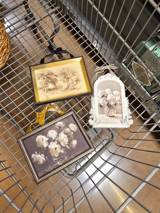 NEW 🤍 My Texas House wall art for $5 — and can we talk about the velvet hanger?! 😍
Such an easy way to refresh a wall without spending much.

Linked on my LTK ✨

#LTKHome #HomeFinds #AffordableDecor 

 