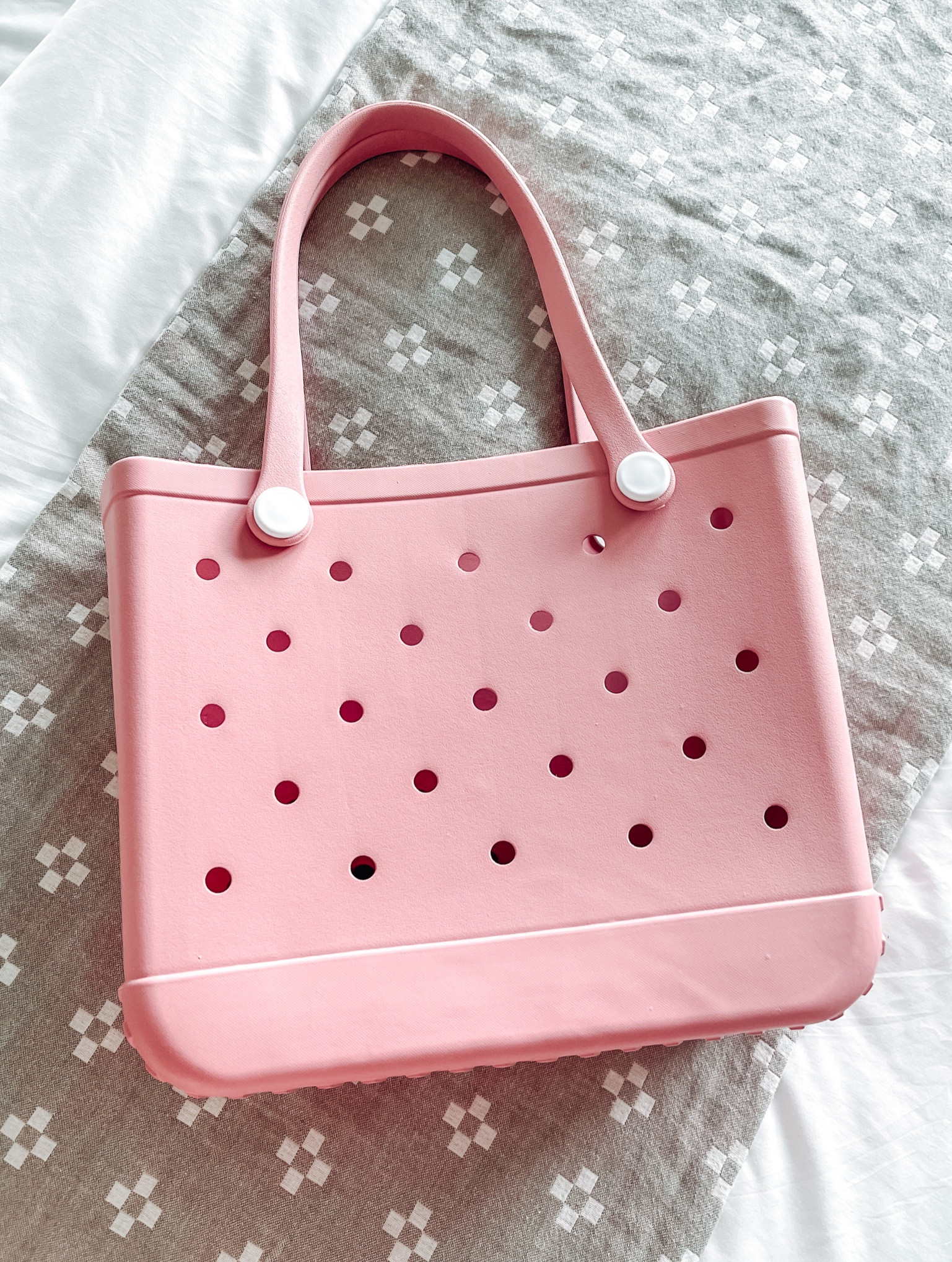 Love this beach tote I found off of Shein. Perfect to carry all your essentials to the beach! 

#LTKFindsUnder50 #LTKItBag #LTKTravel