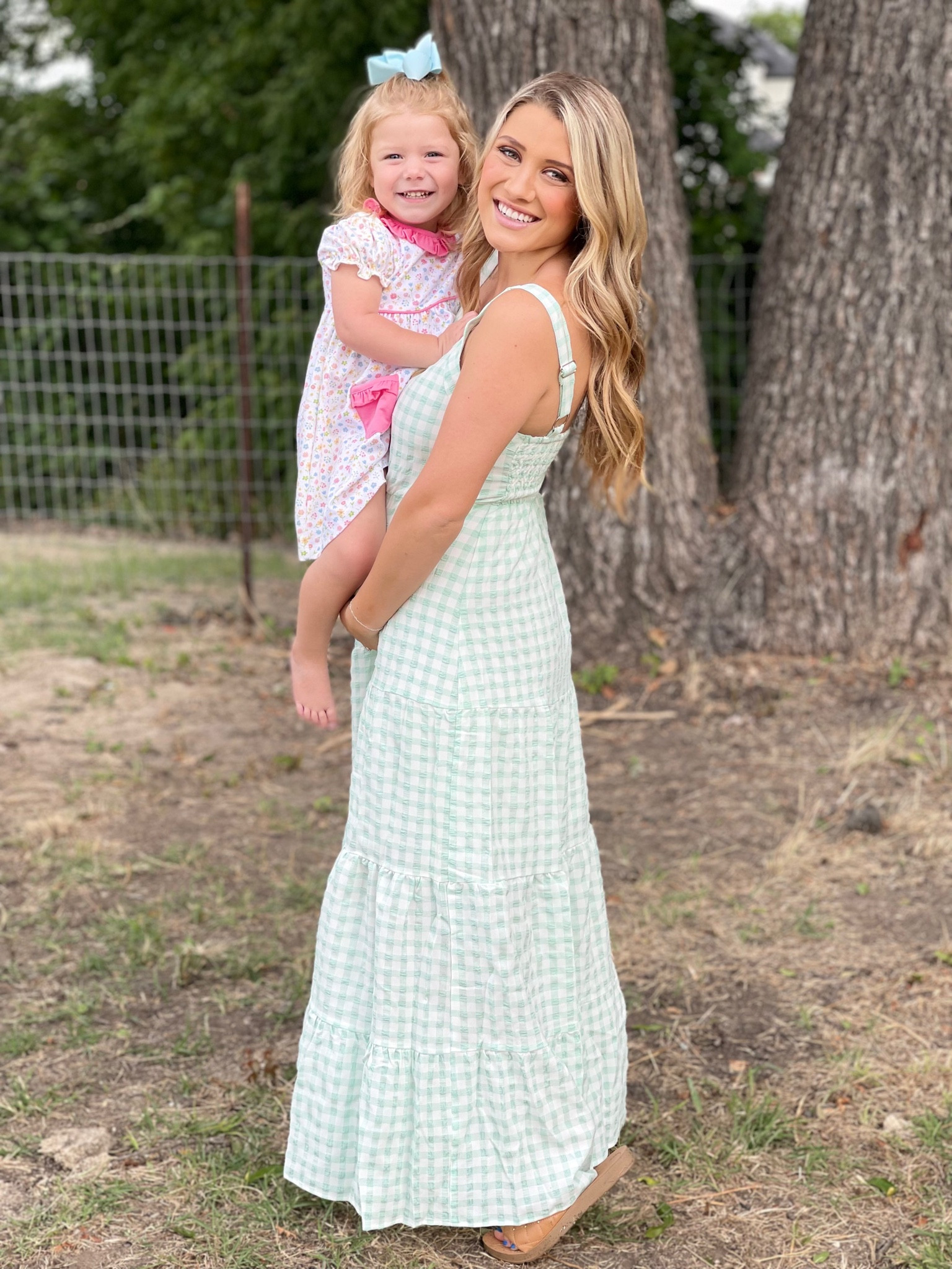Perfect summer/spring dress to throw on💕 

#LTKbaby #LTKfamily #LTKbump