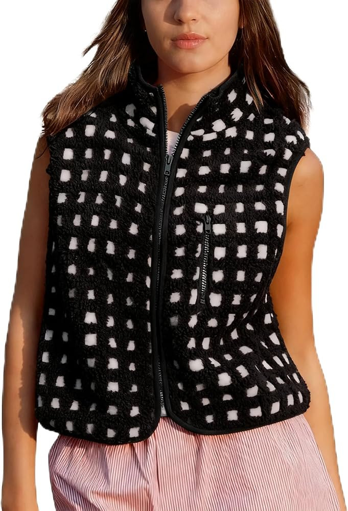 Womens Checkered Sherpa Vest Sleeveless Winter Fleece Jacket High Neck Zip Up Plaid Gilet with Ch... | Amazon (US)