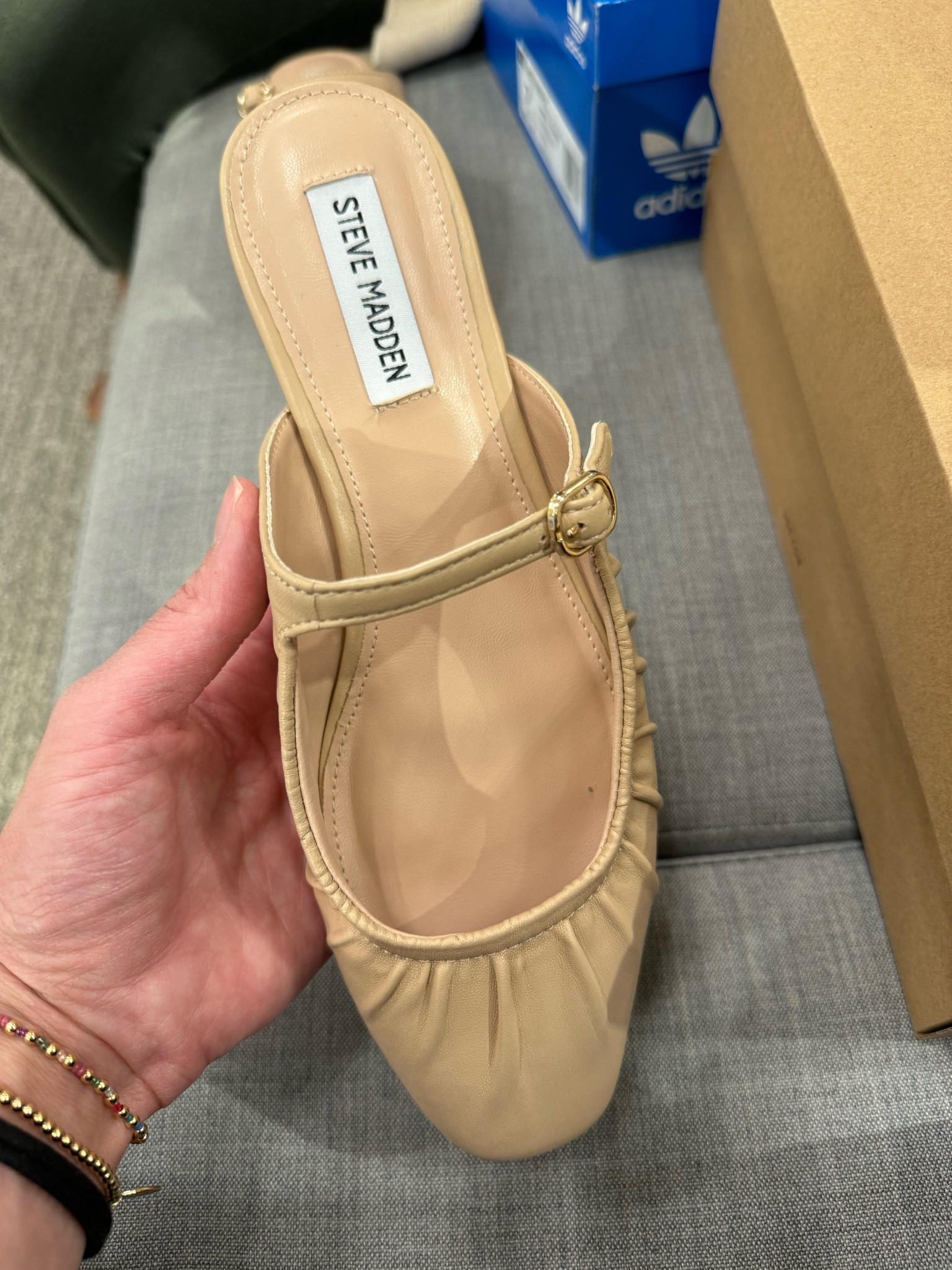 Nordstrom sale
Shoes
Steve Madden flats 

#LTKxNSale #LTKShoeCrush #LTKSummerSales