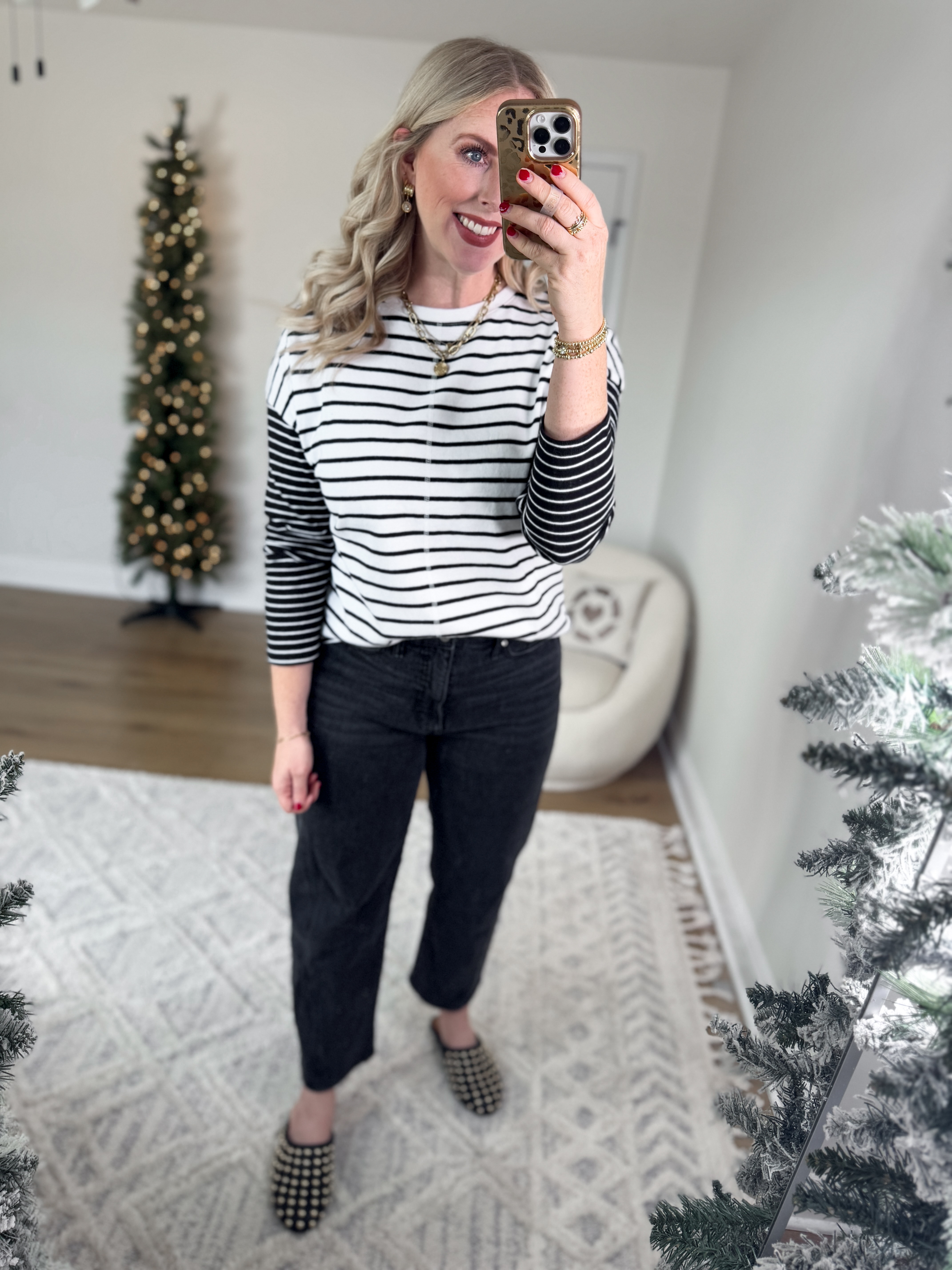 Weekend Walmart Wins try on
Striped top- medium 

#LTKStyleTip #LTKSeasonal #LTKFindsUnder50